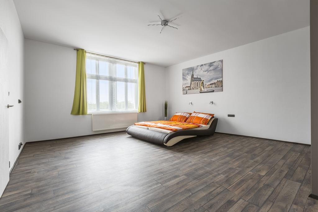 Apartsee Halkova Pilsen Exterior foto